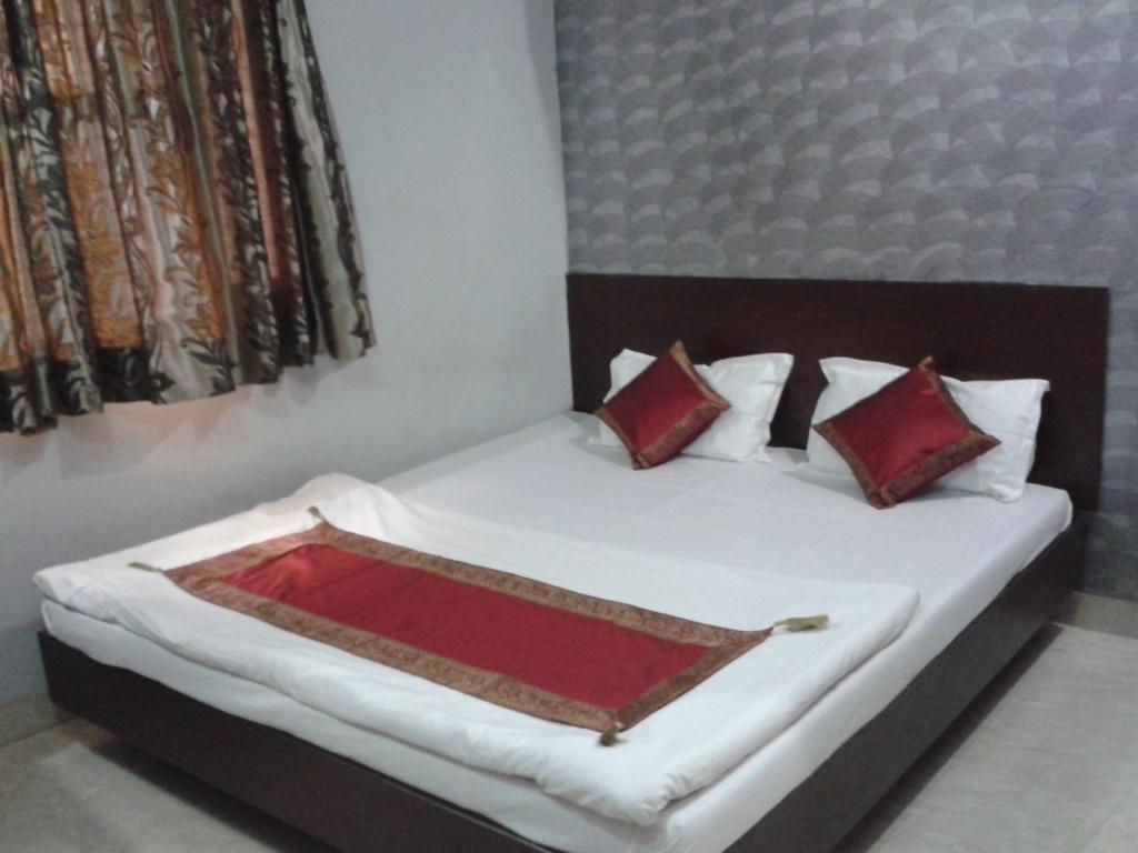 Hotel Hridey Inn Ню Делхи Стая снимка